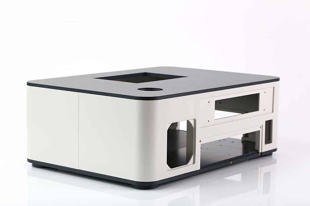 Gerät aus Kunststoffgehäuse Automatisierungstechnik